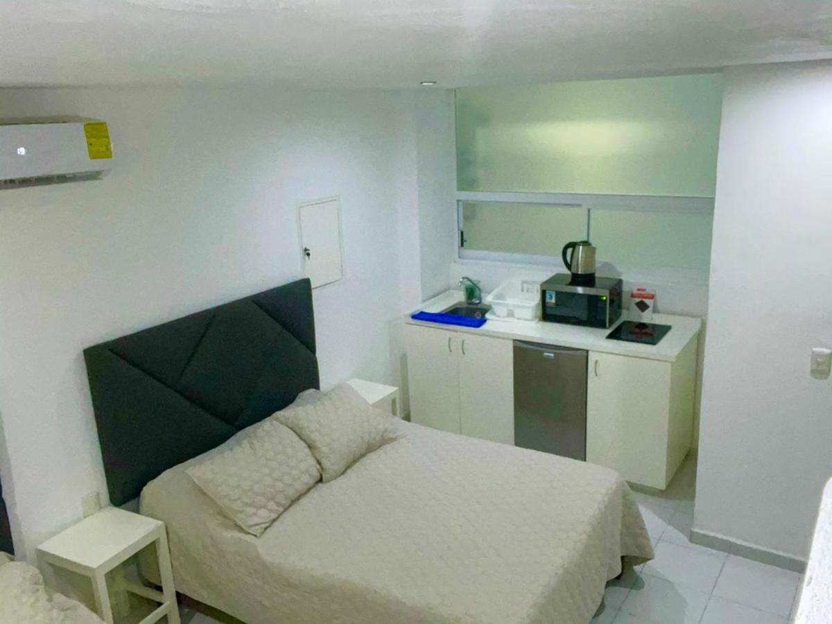 Acapulco Hotel Y Suites Mediterrane エクステリア 写真