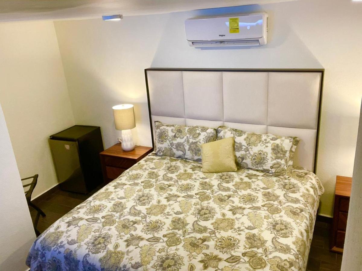 Acapulco Hotel Y Suites Mediterrane エクステリア 写真